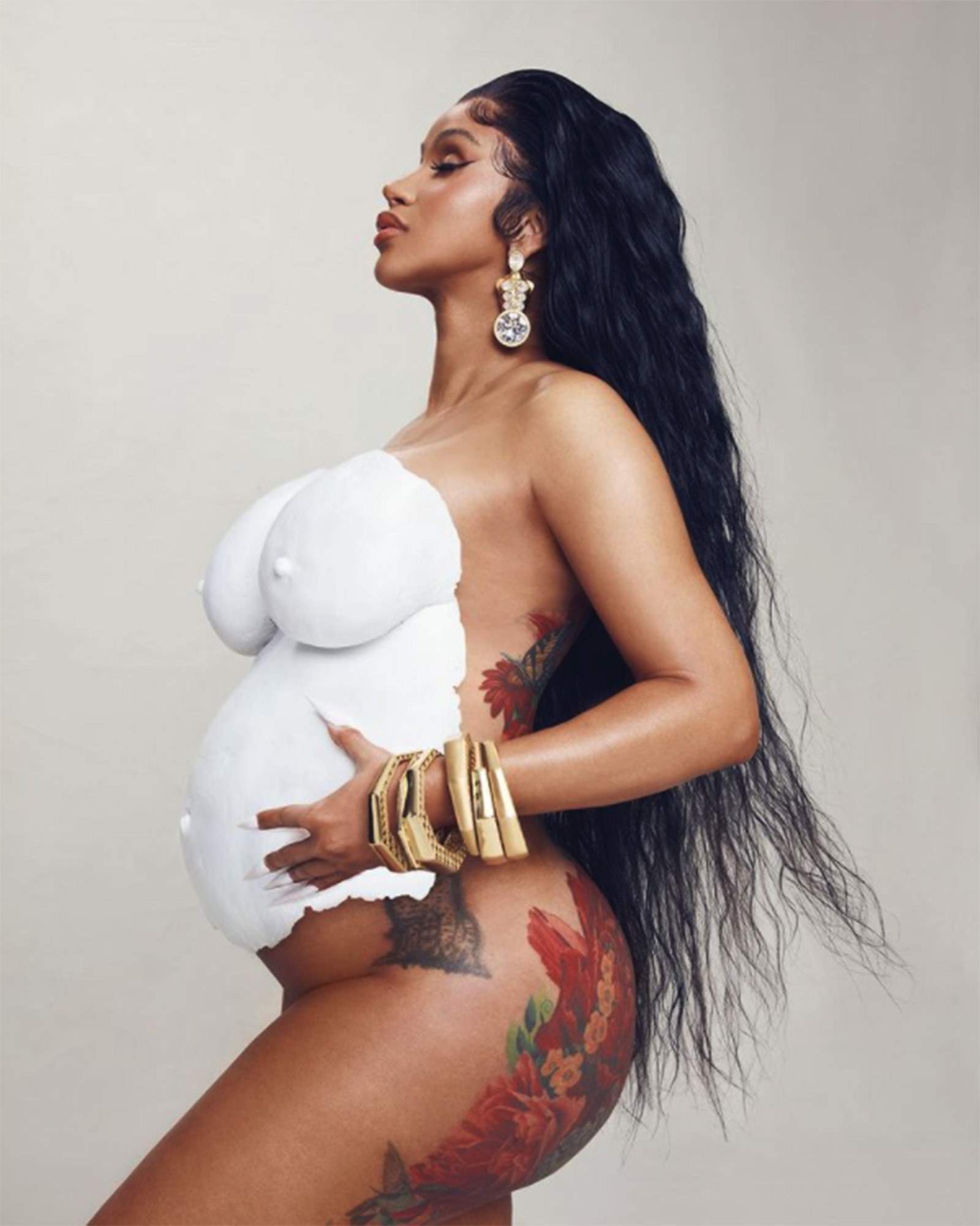 Cardi B's nude pregnancy announcement photo shoot
